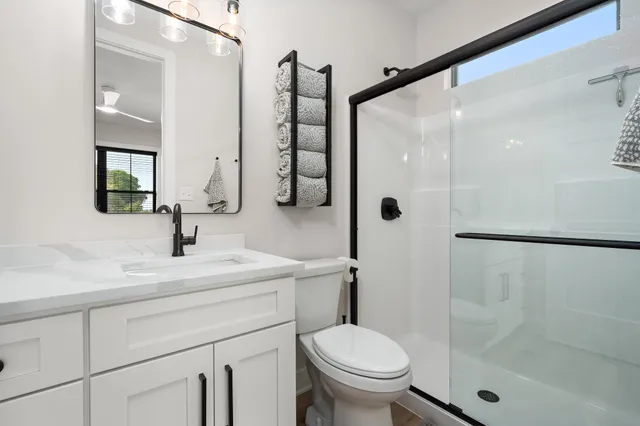 $1,549,000 | 548 East 1400 South, Kouts, IN 46347