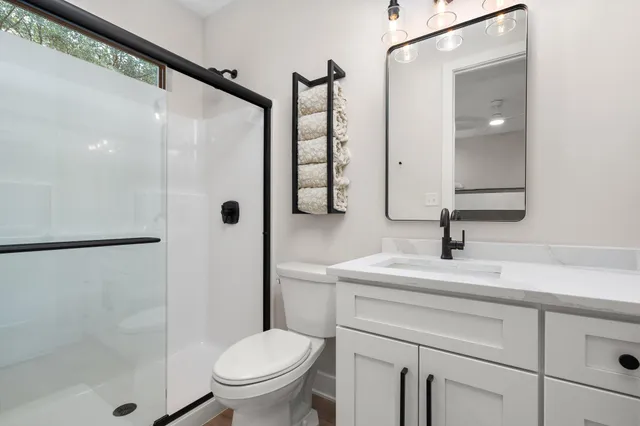 $1,549,000 | 548 East 1400 South, Kouts, IN 46347