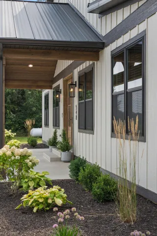 $1,549,000 | 548 East 1400 South, Kouts, IN 46347