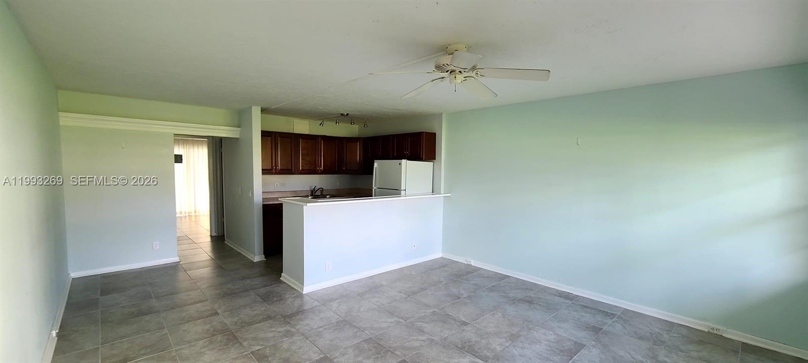 7 Fanshaw A, Unit 7 Boca Raton, FL 33434 - Photo 2 of 47