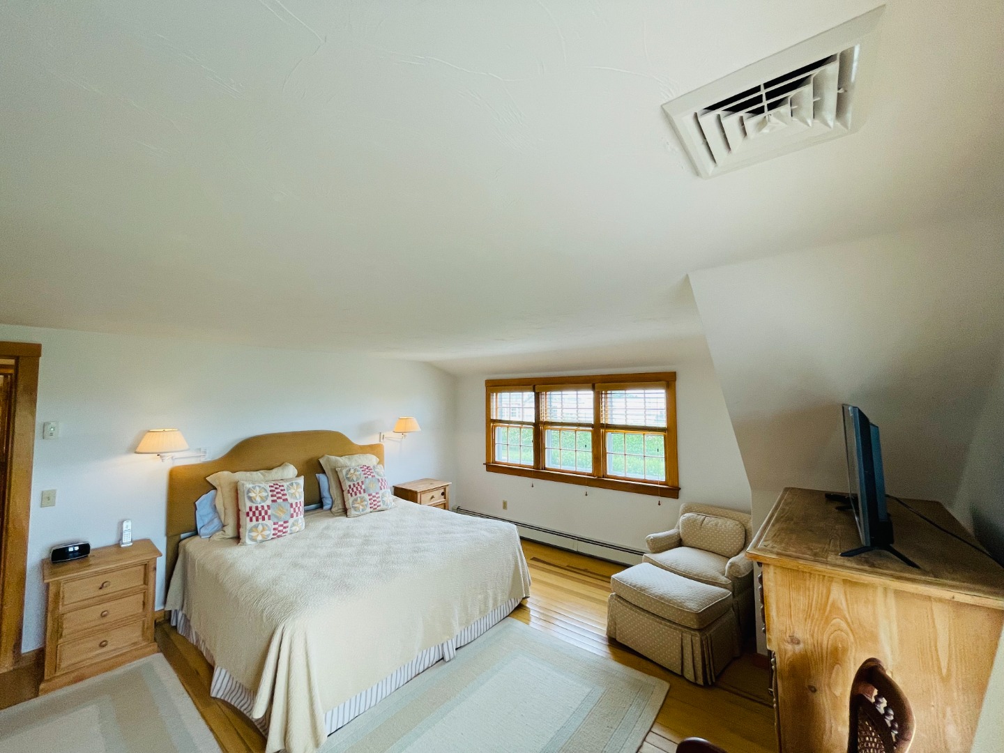 78 Baxter Road Nantucket, MA 02554 - Photo 10 of 16