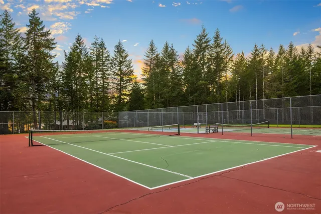 $819,000 | 50 East Eastwood Lane, Union, WA 98592