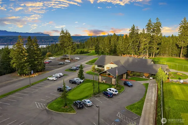 $819,000 | 50 East Eastwood Lane, Union, WA 98592