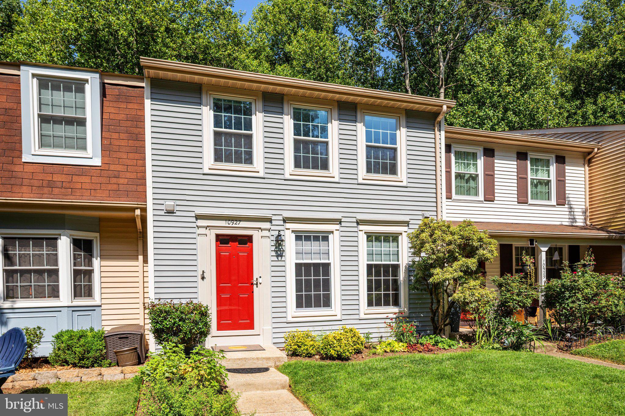 10927 Harpers Square Court Reston, VA 20191 - Photo 2 of 43 2E6A2714_10927 Harpers Square Ct - Absolute Altitu