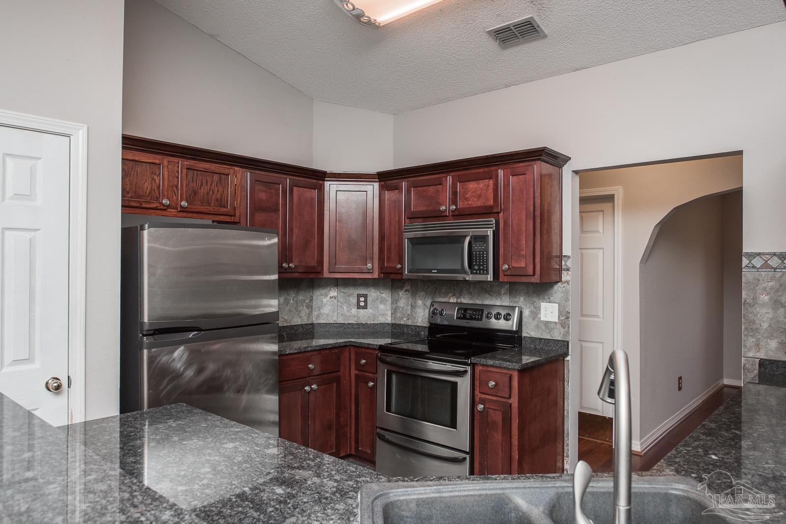 5950 Ridgeview Drive Milton, FL 32570 - Photo 12 of 39
