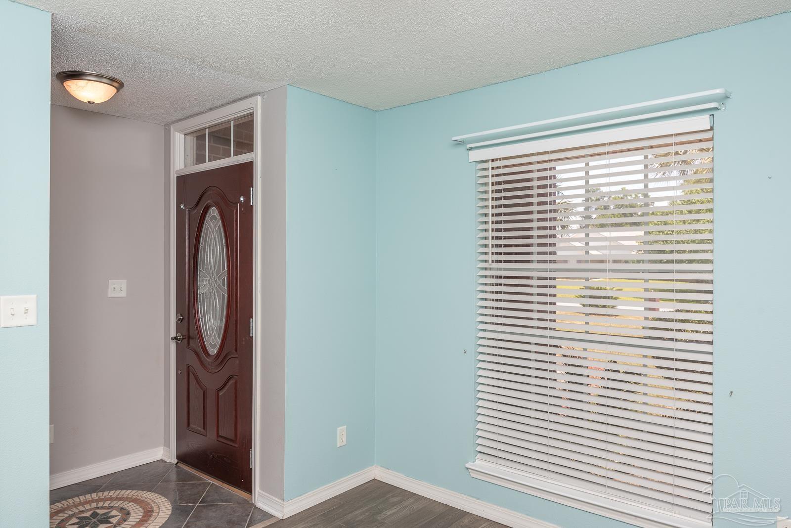 5950 Ridgeview Drive Milton, FL 32570 - Photo 4 of 39