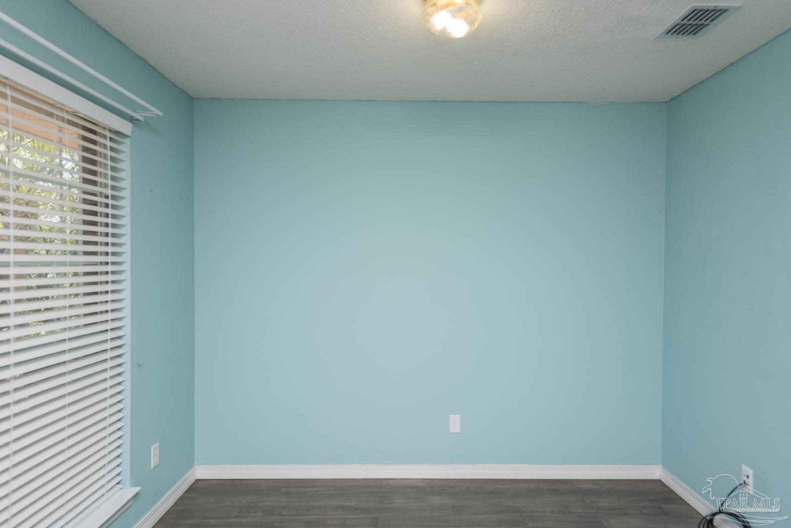 5950 Ridgeview Drive Milton, FL 32570 - Photo 5 of 39