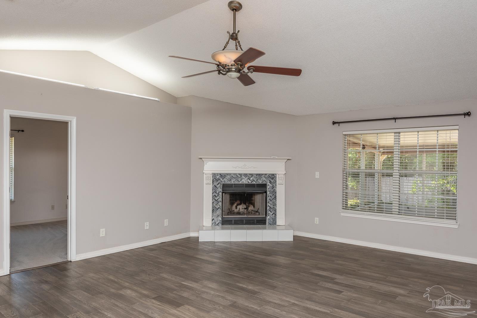 5950 Ridgeview Drive Milton, FL 32570 - Photo 6 of 39