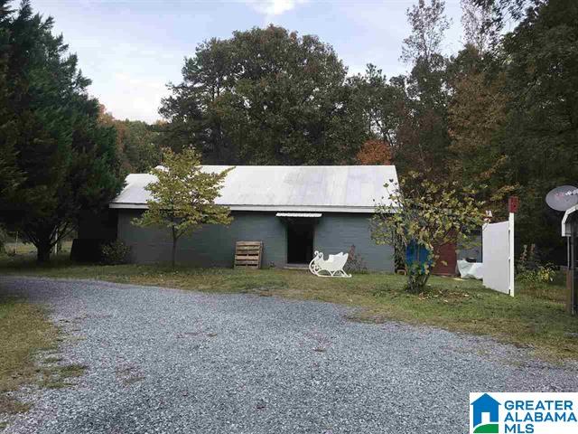 1945 Coaling Road Sylacauga, AL 35151 - Photo 3 of 28