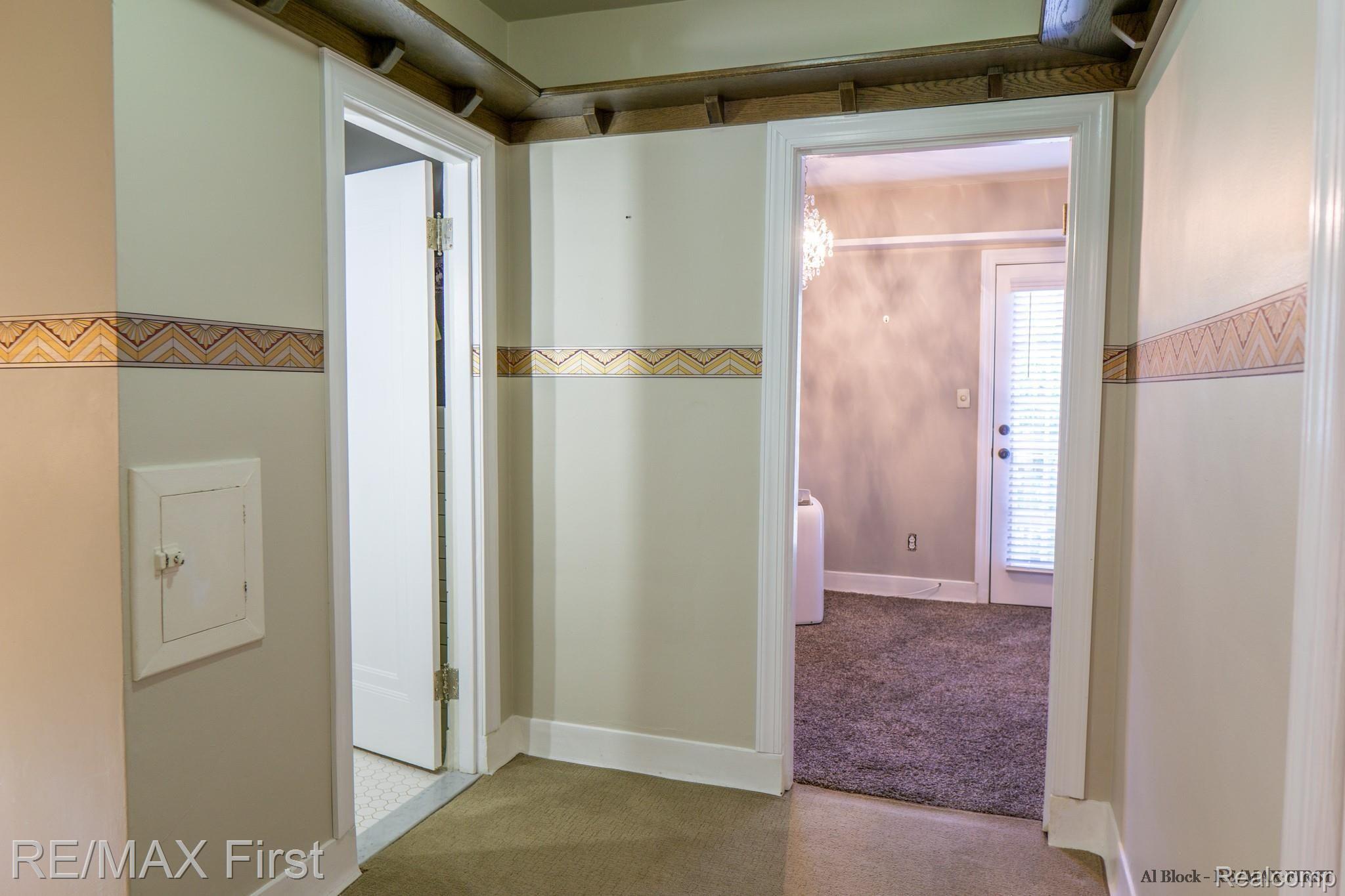 25 Sylvan Avenue Pleasant Ridge, MI 48069 - Photo 34 of 42 DSC05935.jpg