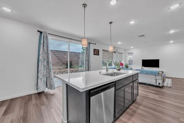 $799,000 | 4443 Cash Drive, Folsom, CA 95630