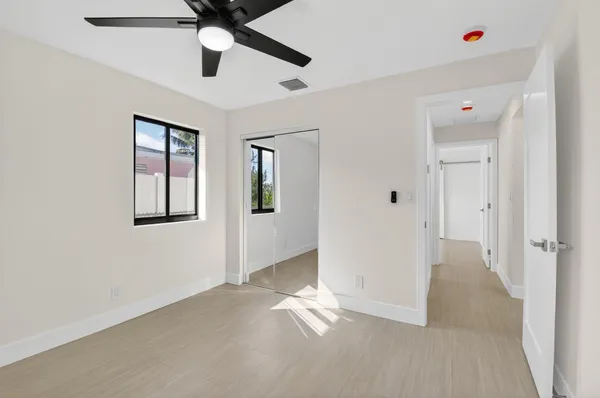 $510,000 | 122 Southwest 9th Avenue, Delray Beach, FL 33444