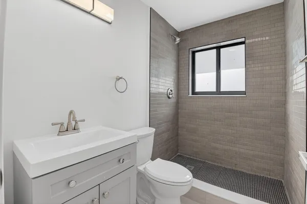 $510,000 | 122 Southwest 9th Avenue, Delray Beach, FL 33444