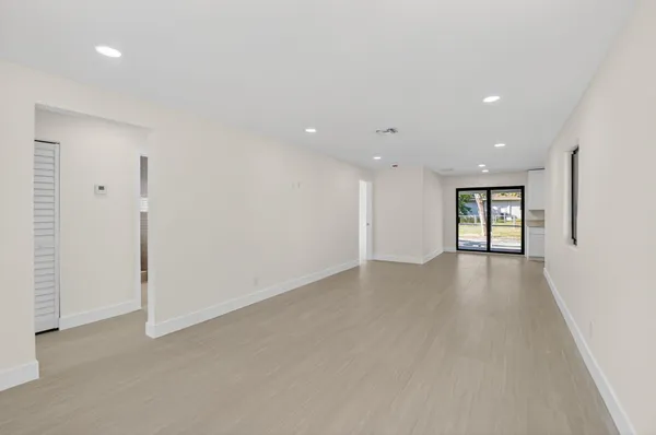$510,000 | 122 Southwest 9th Avenue, Delray Beach, FL 33444