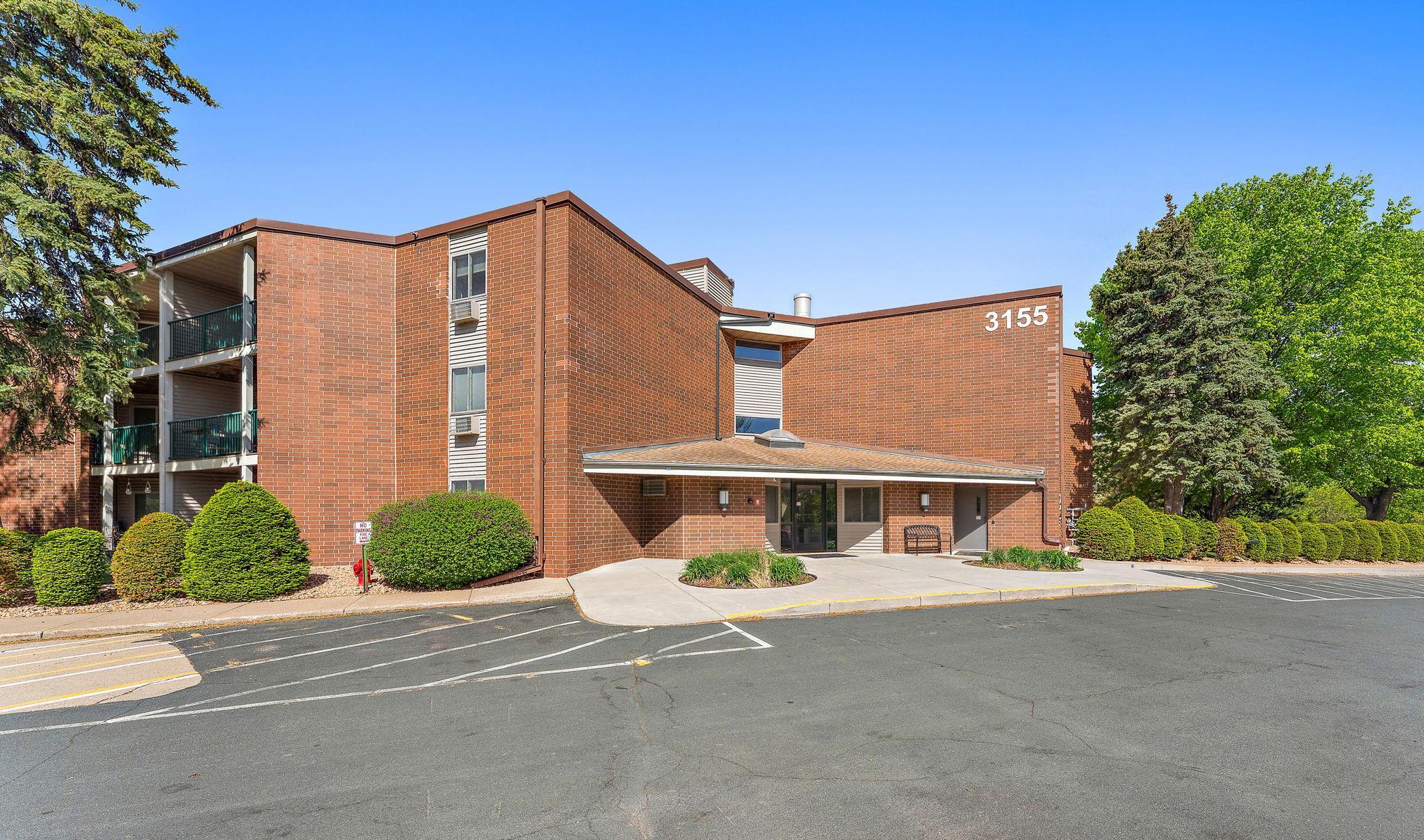 3155 Coachman Road, Unit 308 Eagan, MN 55121 - Photo 1 of 24