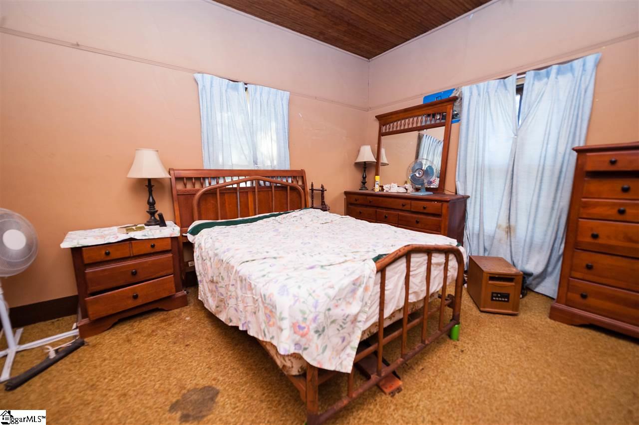 2904 Mt Lebanon Road Campobello, SC 29322 - Photo 28 of 33