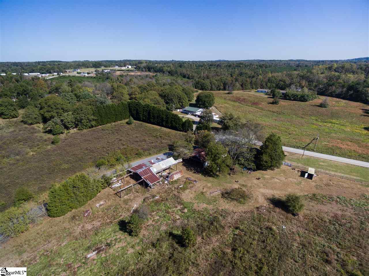 2904 Mt Lebanon Road Campobello, SC 29322 - Photo 6 of 33