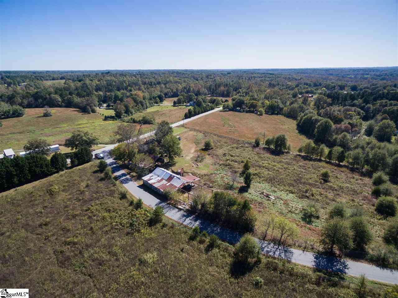2904 Mt Lebanon Road Campobello, SC 29322 - Photo 8 of 33