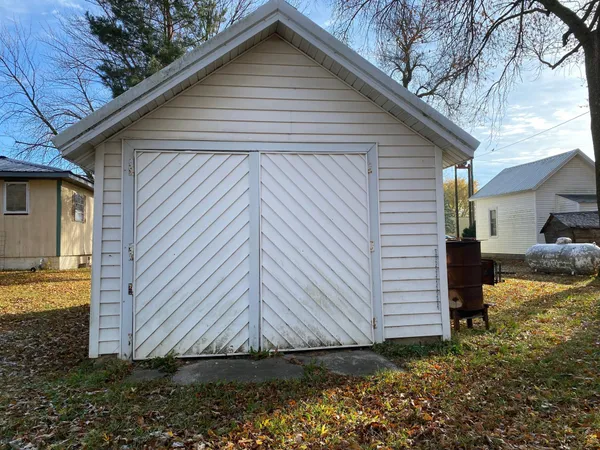 $47,500 | 102 Main Street, Myrtle, MN 56036