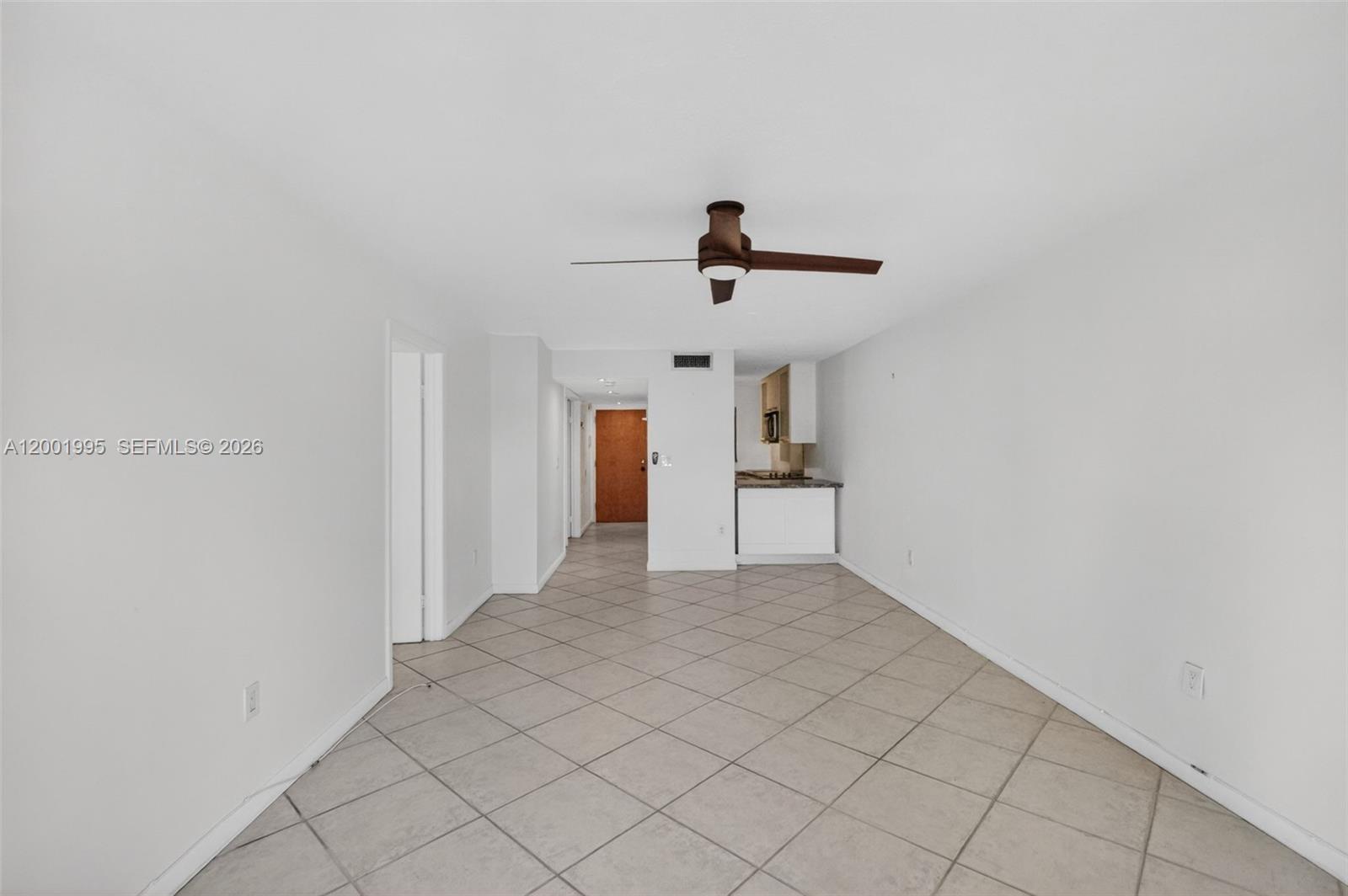 1250 Lincoln Road, Unit 404 Miami Beach, FL 33139 - Photo 14 of 35
