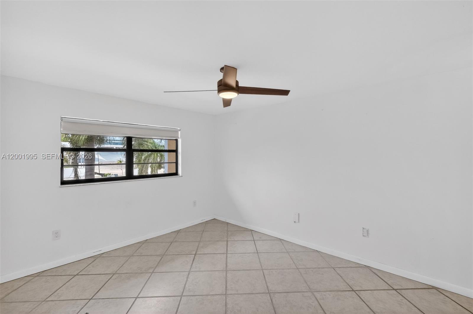 1250 Lincoln Road, Unit 404 Miami Beach, FL 33139 - Photo 15 of 35