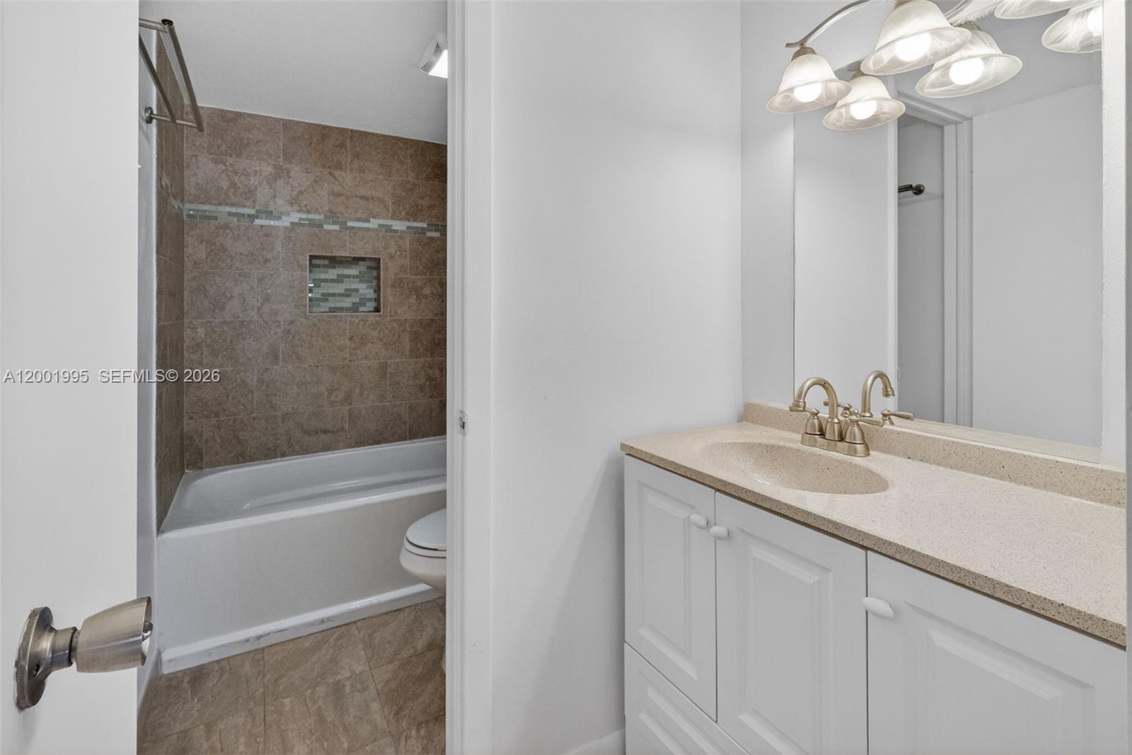 1250 Lincoln Road, Unit 404 Miami Beach, FL 33139 - Photo 20 of 35