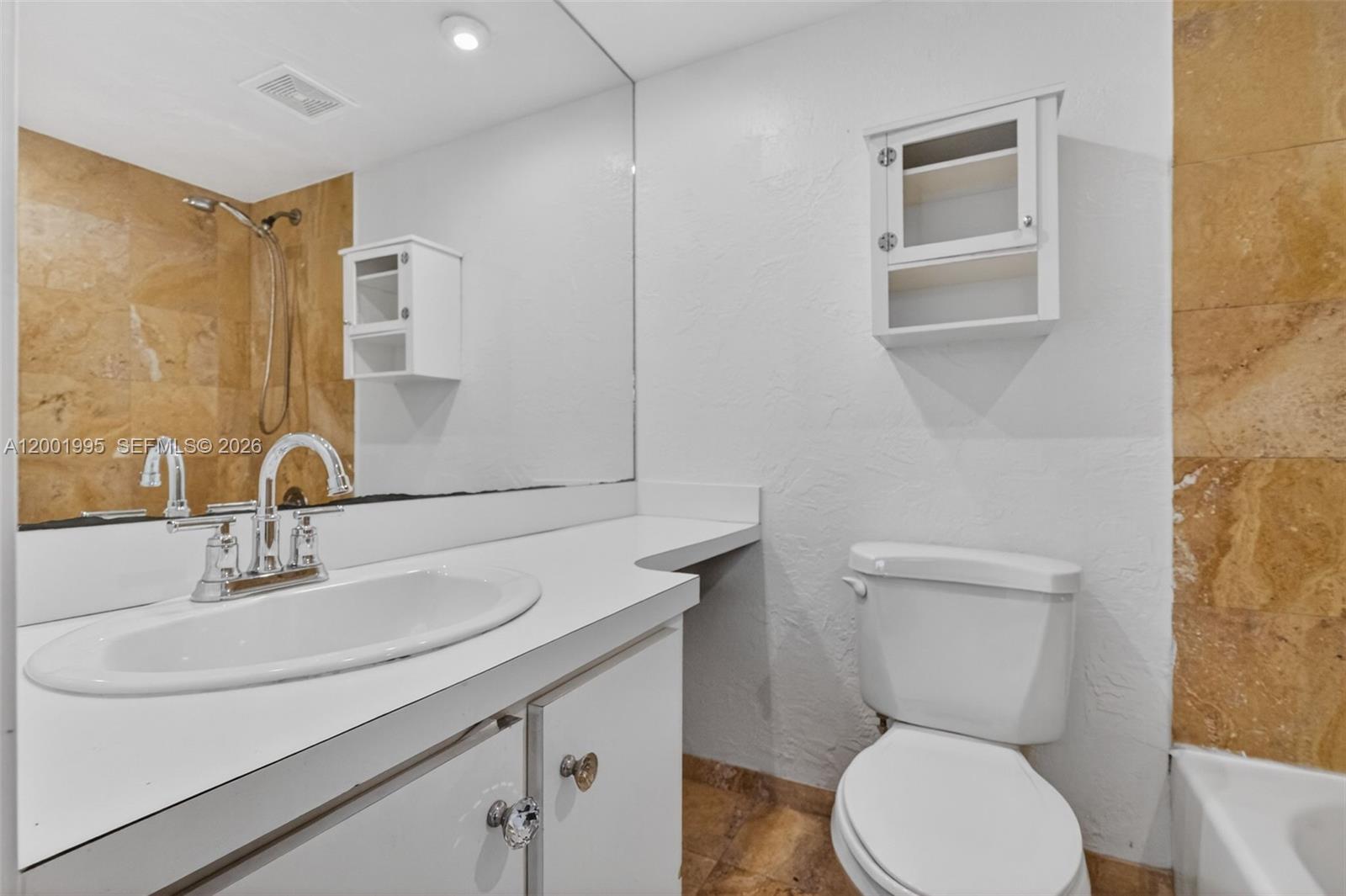 1250 Lincoln Road, Unit 404 Miami Beach, FL 33139 - Photo 24 of 35
