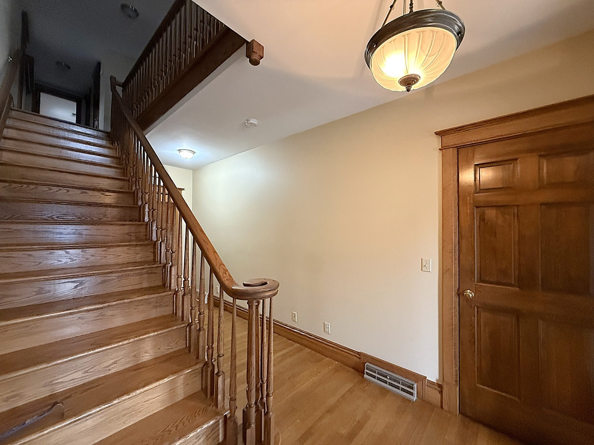 1120 Eastern Avenue Dixon, IL 61021 - Photo 23 of 60