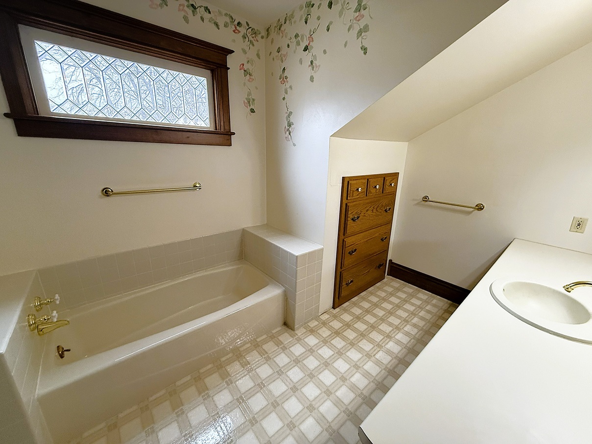 1120 Eastern Avenue Dixon, IL 61021 - Photo 33 of 60