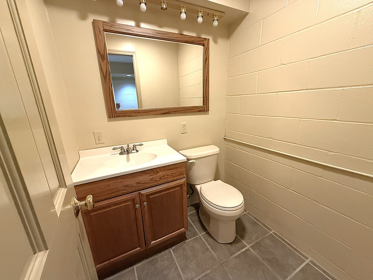 1120 Eastern Avenue Dixon, IL 61021 - Photo 36 of 60