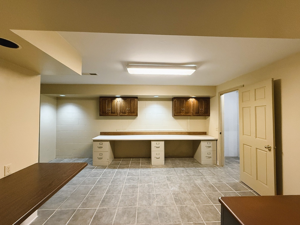 1120 Eastern Avenue Dixon, IL 61021 - Photo 37 of 60