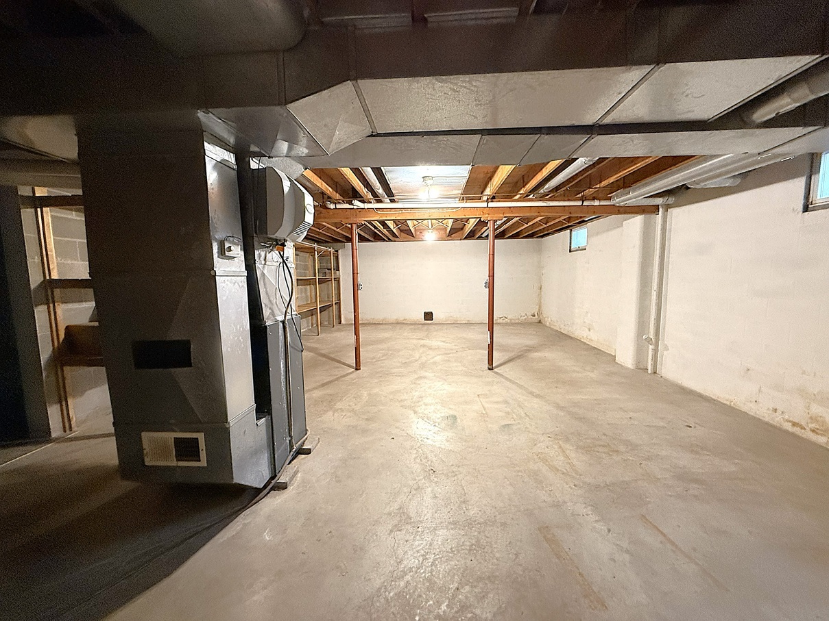 1120 Eastern Avenue Dixon, IL 61021 - Photo 39 of 60