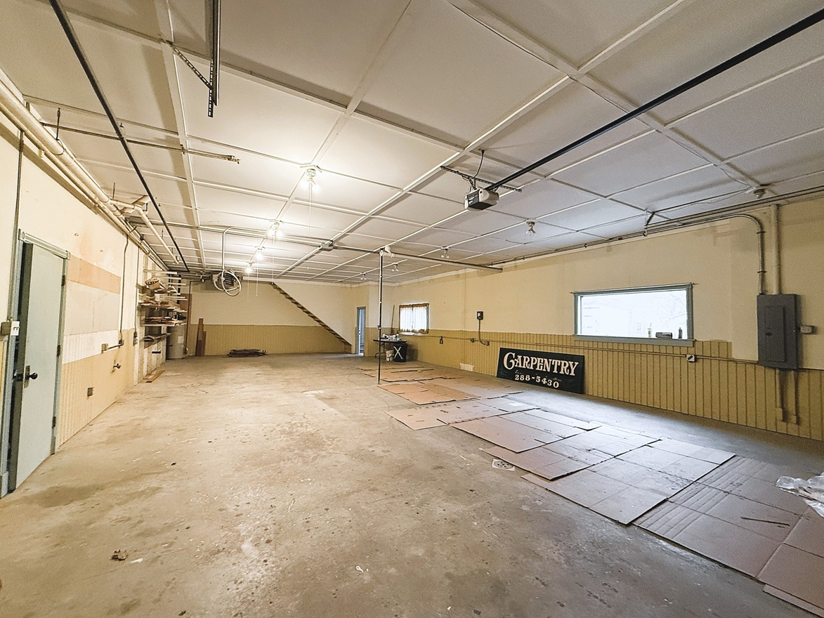 1120 Eastern Avenue Dixon, IL 61021 - Photo 57 of 60