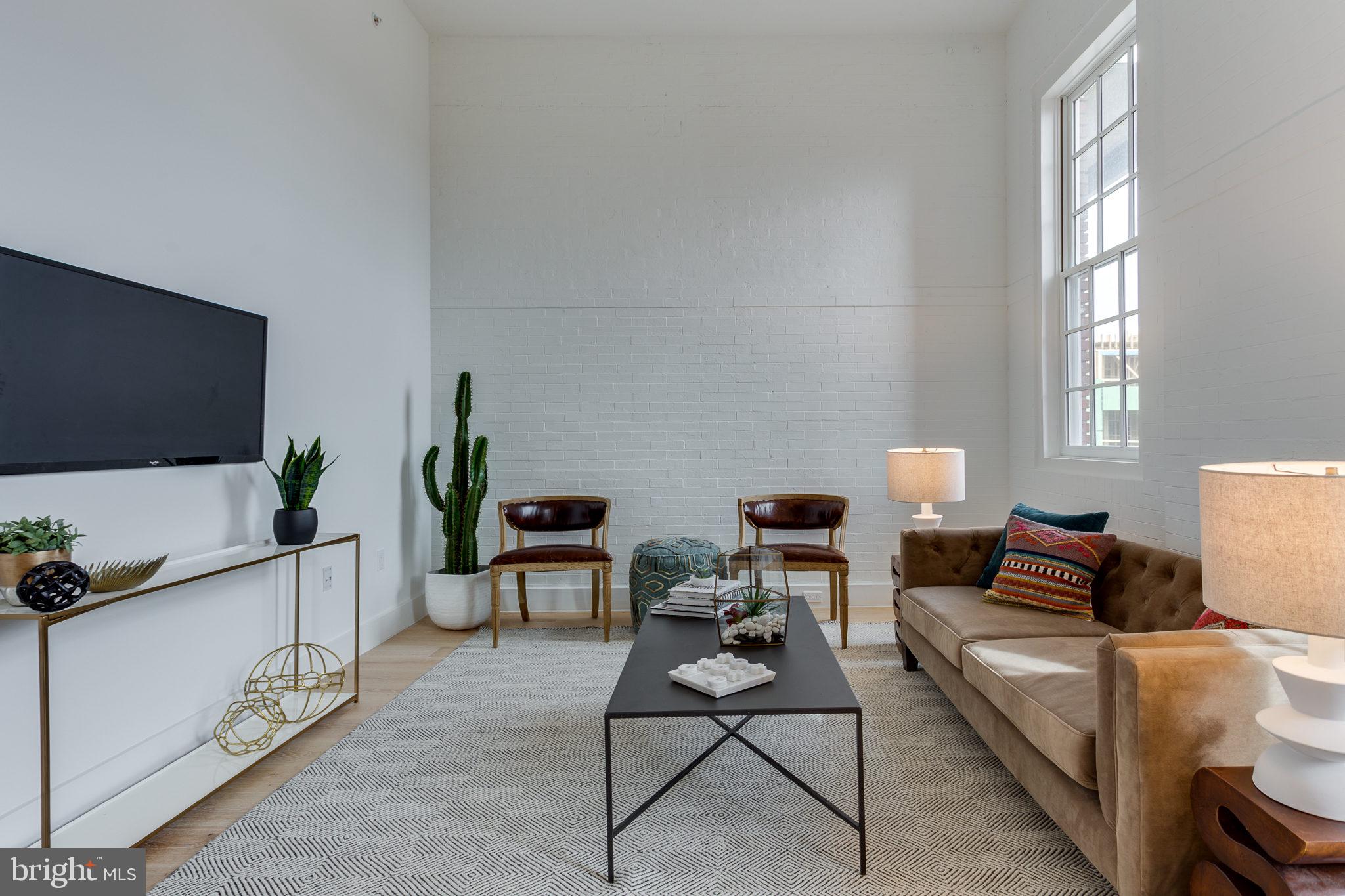 1324 E Street Southeast, Unit 203 Washington, DC 20003 - Photo 3 of 27 Soaring 12'7" ceilings!