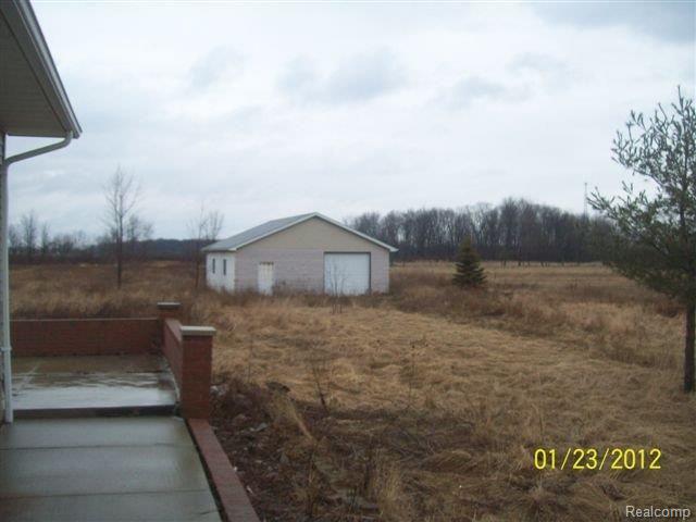 15728 Schultz Road Allenton, MI 48002 - Photo 3 of 12 3.jpg