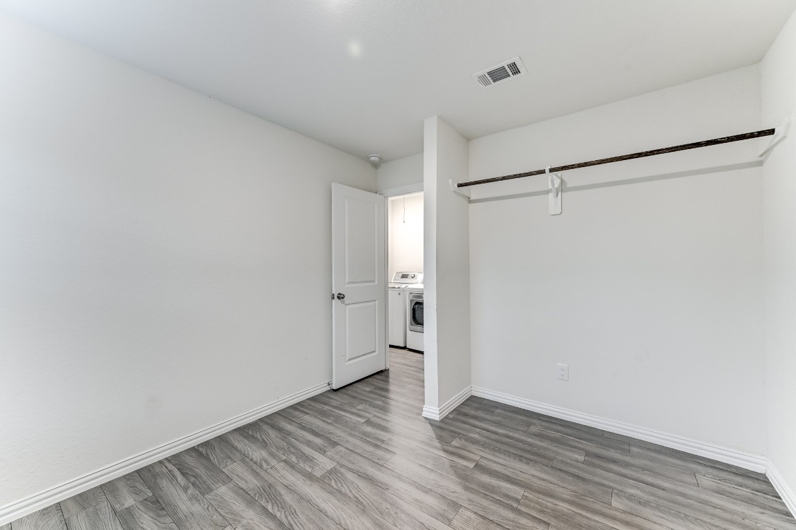 7925 Way Street, Unit A Houston, TX 77028 - Photo 20 of 29 a view of an empty room