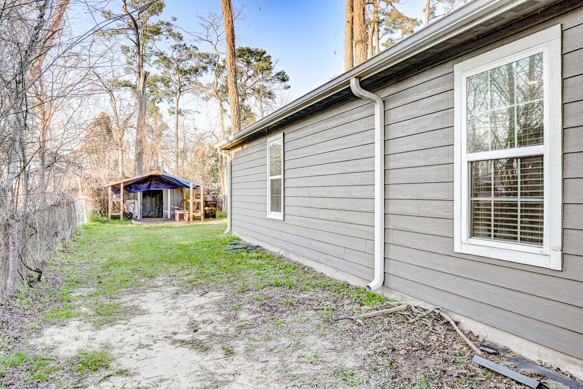 7925 Way Street, Unit A Houston, TX 77028 - Photo 27 of 29 a front view of a house with garden