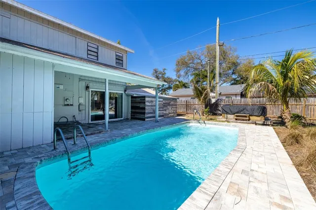 $695,000 | 741 30th Avenue North, St. Petersburg, FL 33704