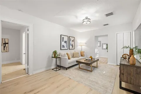 $649,000 | 741 30th Avenue North, St. Petersburg, FL 33704