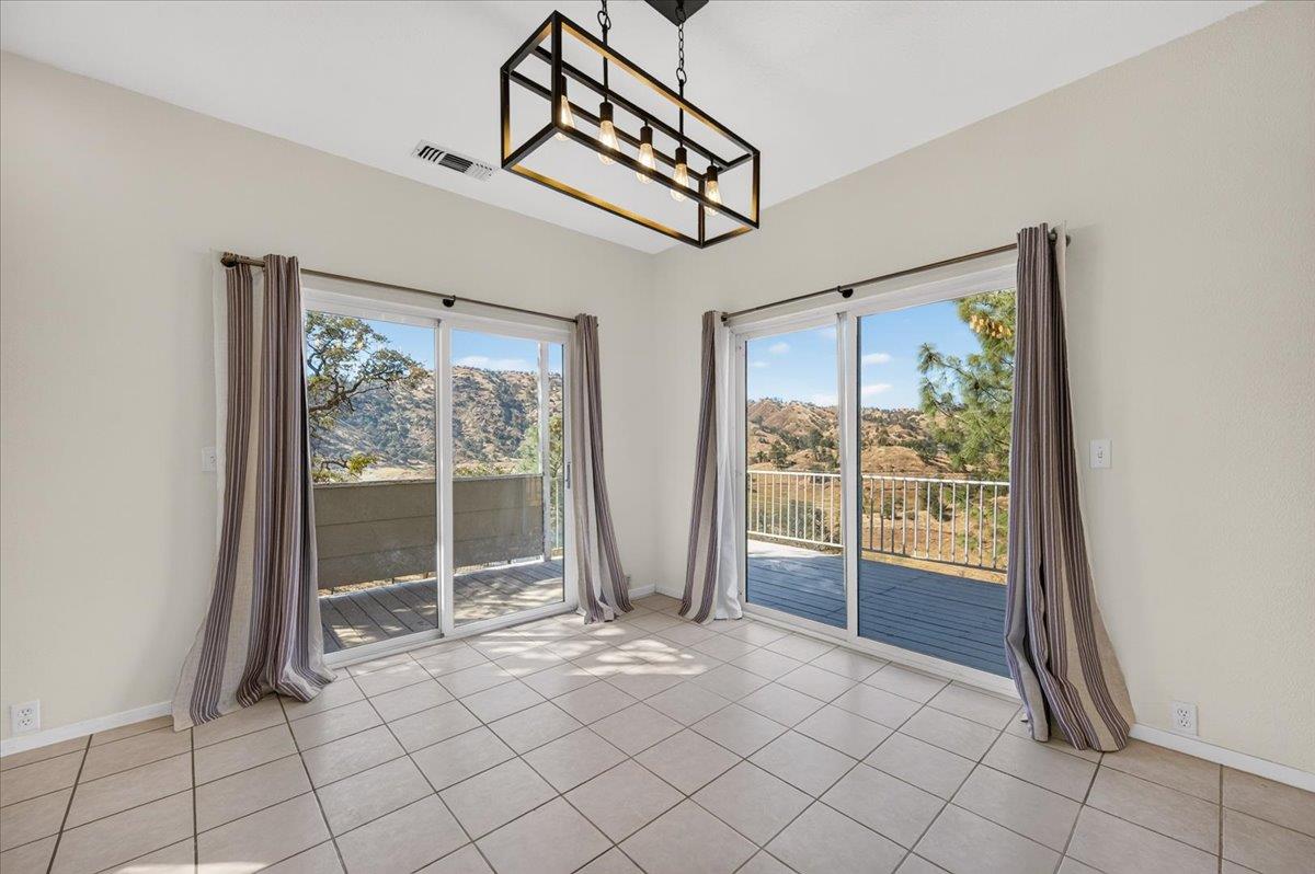 28596 Sky Harbour Road Friant, CA 93626 - Photo 15 of 38 Gallery Image 15