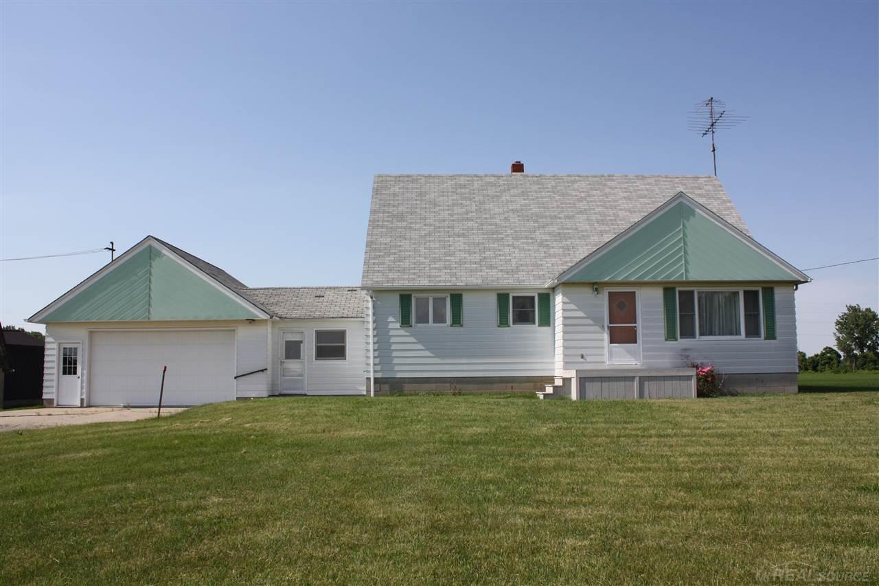 4210 Peet Road Chesaning, MI 48616 - Photo 2 of 17 Gallery Image 2