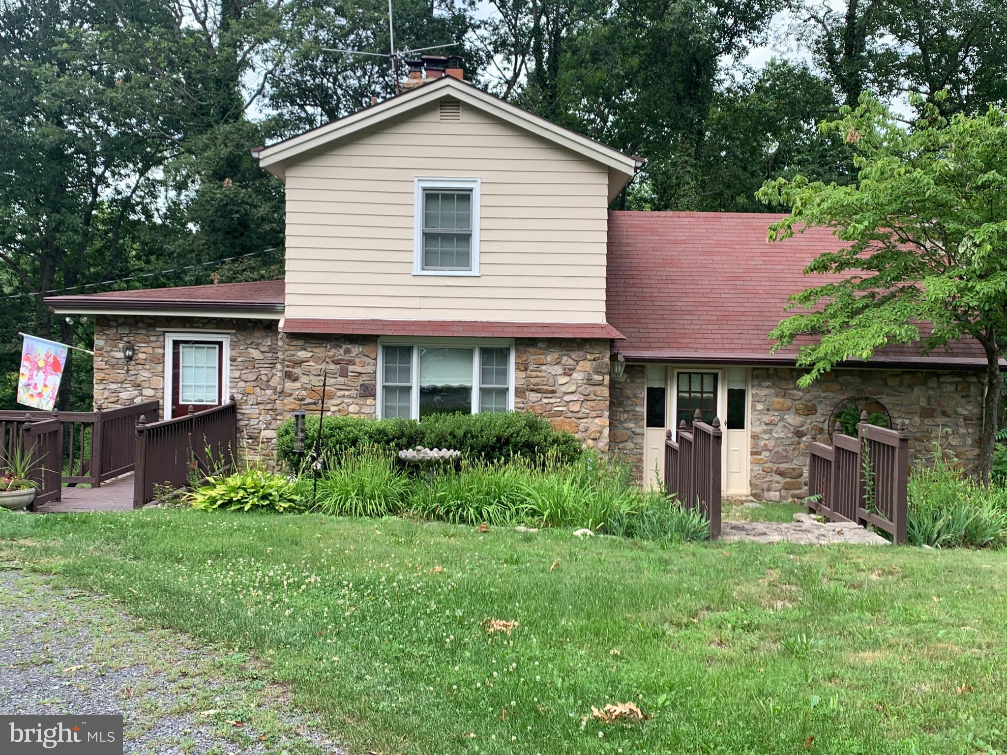 1202 Ridgeway Road Front Royal, VA 22630 - Photo 1 of 37 Gallery Image 1