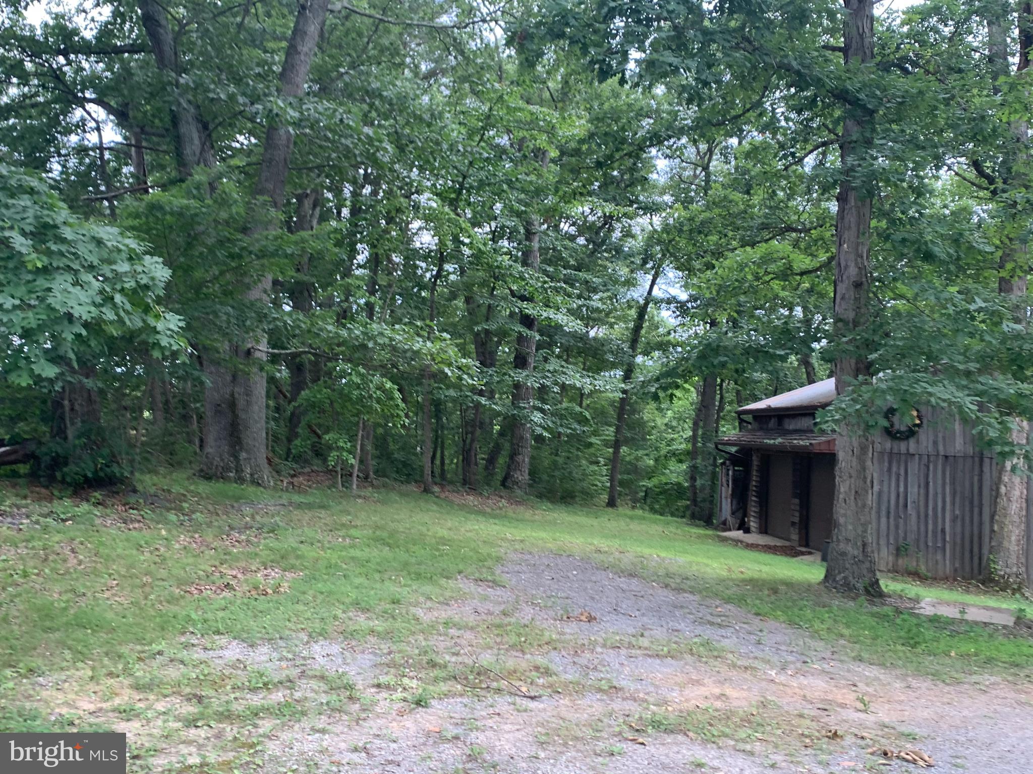 1202 Ridgeway Road Front Royal, VA 22630 - Photo 19 of 37 Private settinh