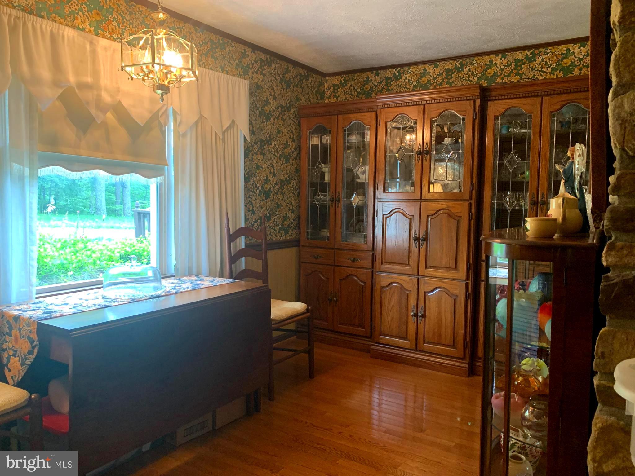 1202 Ridgeway Road Front Royal, VA 22630 - Photo 21 of 37 Dining room