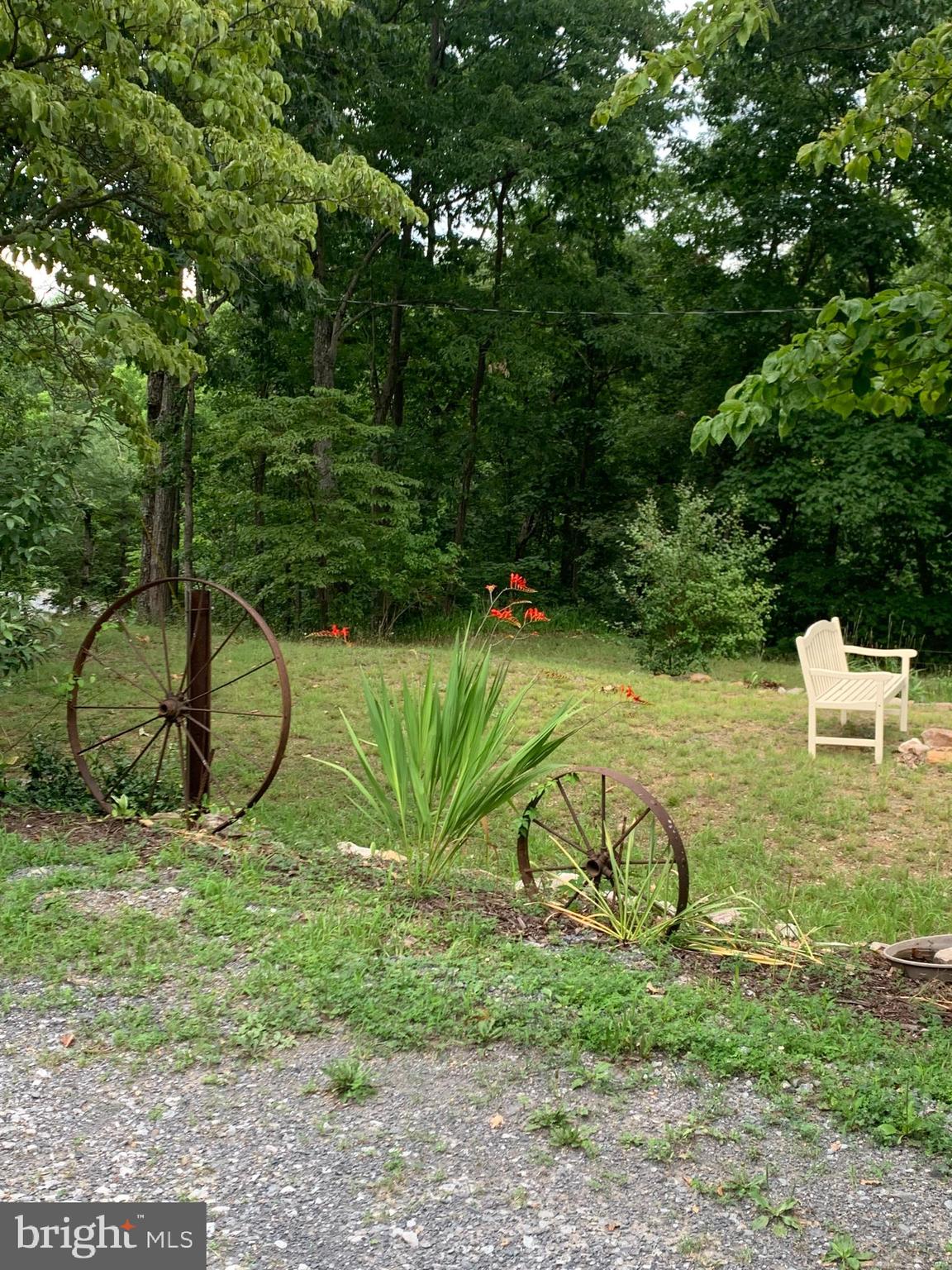 1202 Ridgeway Road Front Royal, VA 22630 - Photo 26 of 37 Landscaping and sitting area