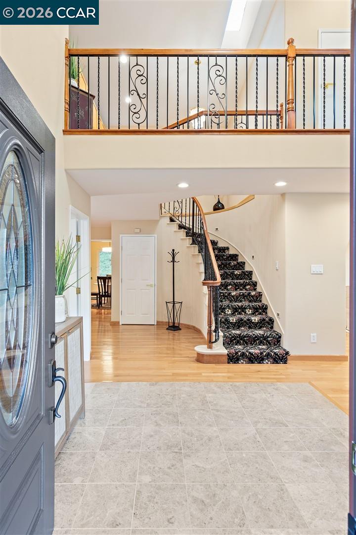 166 Midship Drive Hercules, CA 94547 - Photo 6 of 60