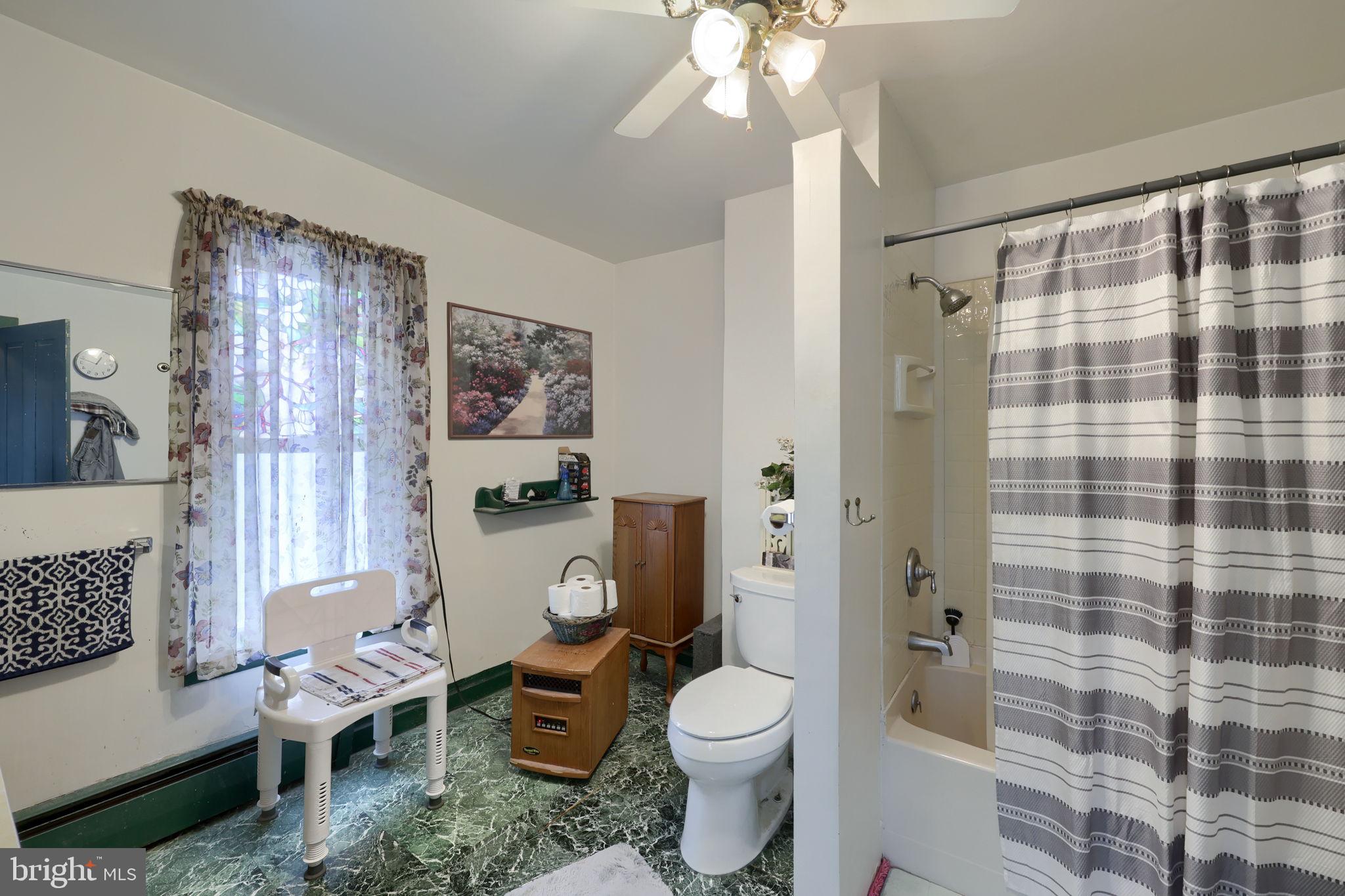 945 Maple Street Lititz, PA 17543 - Photo 19 of 28 Full Bath (Upstairs)