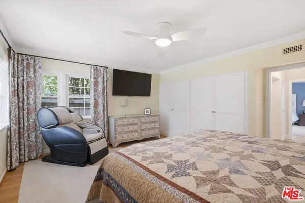 $8,995 | 11333 Berwick Street, Los Angeles, CA 90049