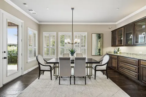 $1,095,000 | 2220 Trophy Club Drive, Trophy Club, TX 76262