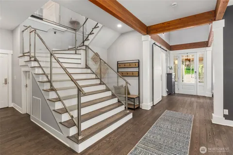$4,285,000 | 20313 217th Avenue Northeast, Woodinville, WA 98077